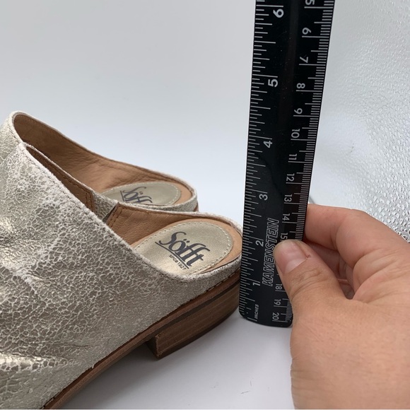 NWB Sofft Womens Size 6.5 Netta Leather Platino Metallic Slip On Sandals  1507 - Picture 6 of 8